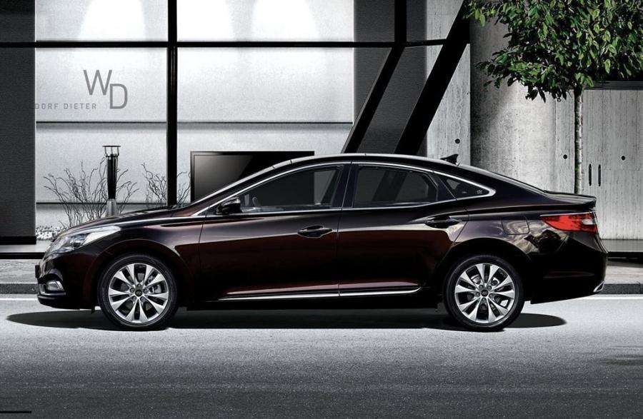  Hyundai Grandeur 2012 года  (фото 7 из 11)